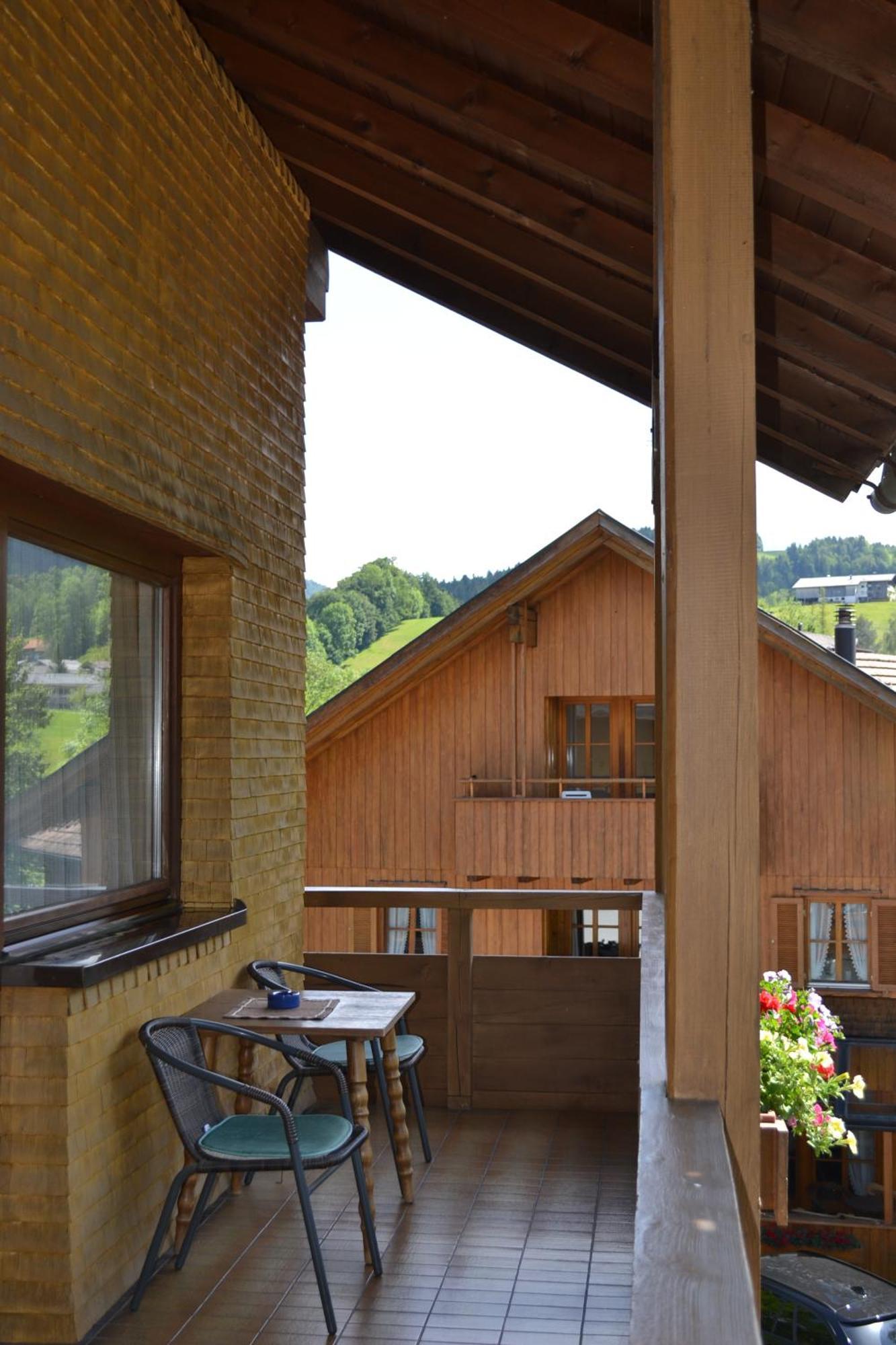 Gaestehaus-Pension Barbara Andelsbuch Quarto foto